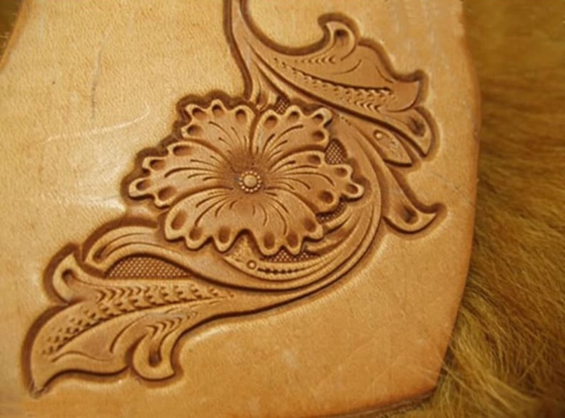 Штамп-форма для гравировки по  – обзор и цена Leatherwork Flowers